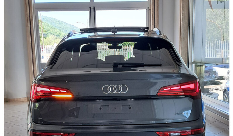 Audi Q5 Spb 40 IdentityBlack s-tronic km0 |tetto apribile| pieno